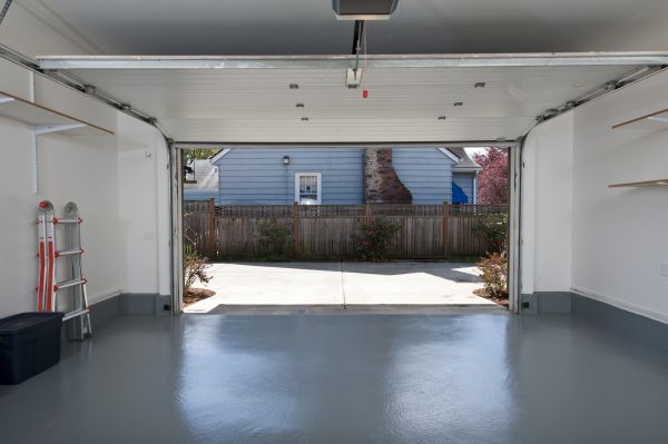 Garage Settling Repair in Plymouth